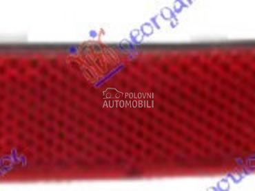 KATADIOPTER U ZADNJEM BRANIKU za Volkswagen Passat od 2015. do 2019. god.