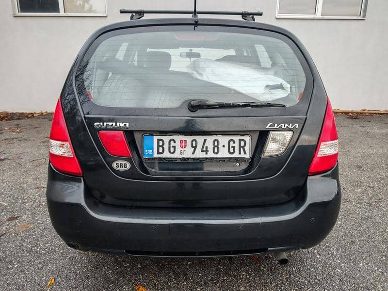 Suzuki Liana 1.6