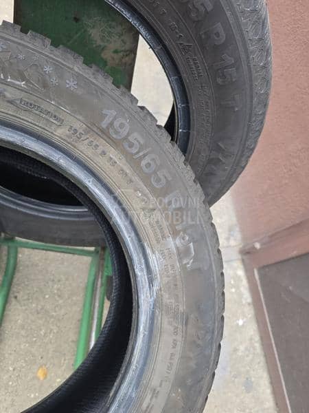 Semperit 195/65 R15 Zimska