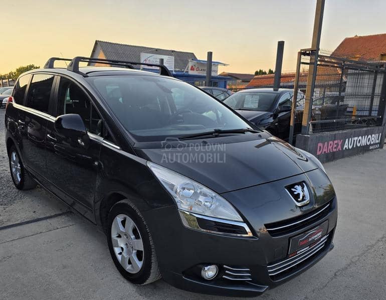 Peugeot 5008 1.6 HDI N.A.V.I