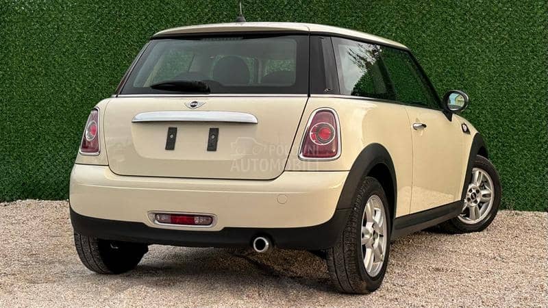 MINI One 