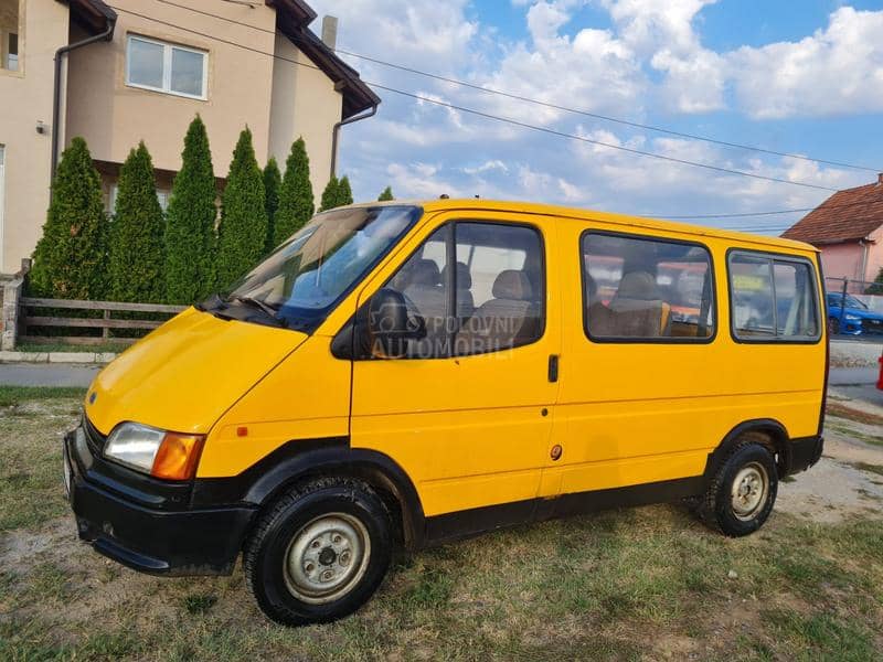 Ford Transit 