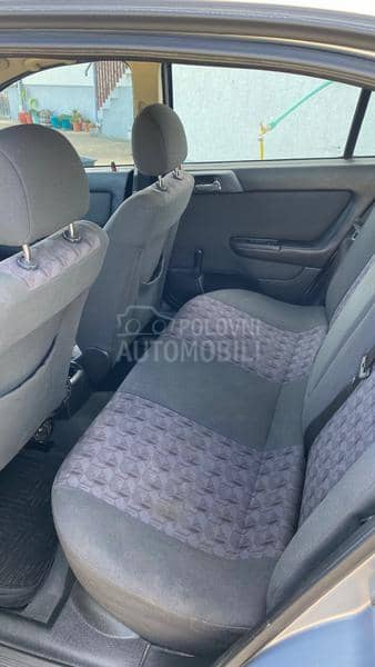 Opel Astra G 