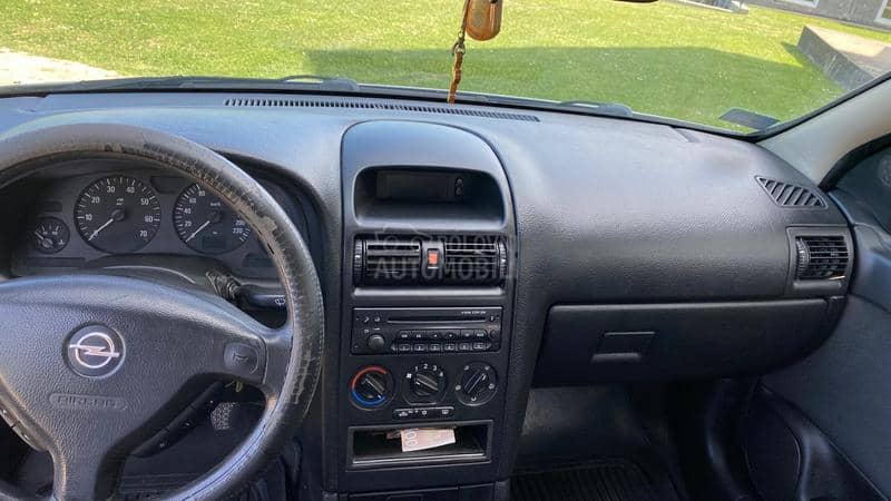 Opel Astra G 