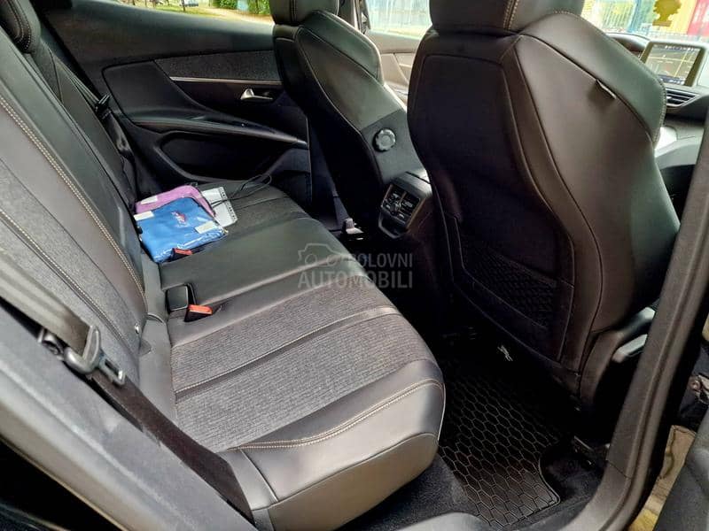 Peugeot 3008 GT LINE premium