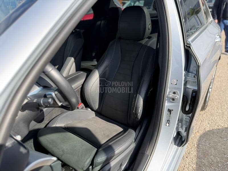 Mercedes Benz E 200 D/AMG/MULTIBEAM/360