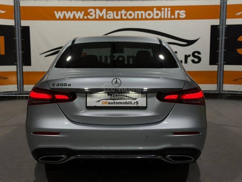 Mercedes Benz E 200 D/AMG/MULTIBEAM/360