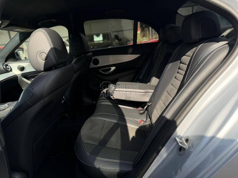 Mercedes Benz E 200 D/AMG/MULTIBEAM/360