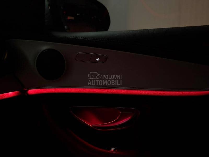 Mercedes Benz E 200 D/AMG/MULTIBEAM/360