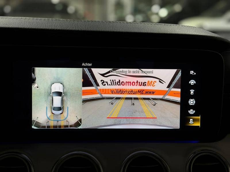 Mercedes Benz E 200 D/AMG/MULTIBEAM/360