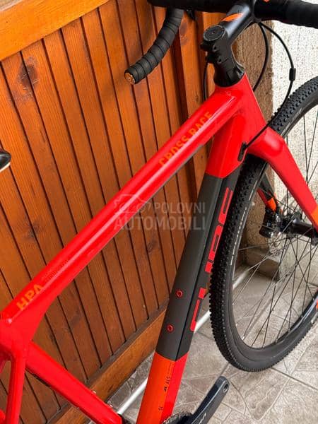 Cube Cross race 28