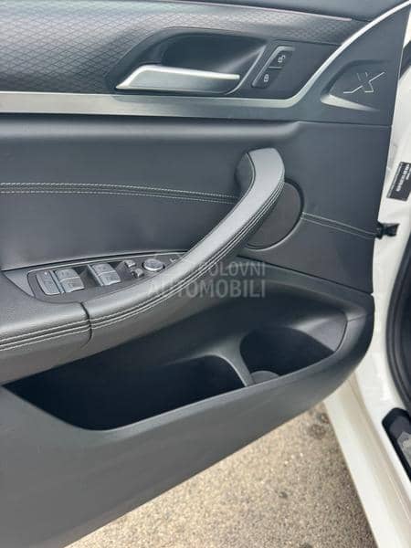 BMW X3 M-pano-laser-x drive