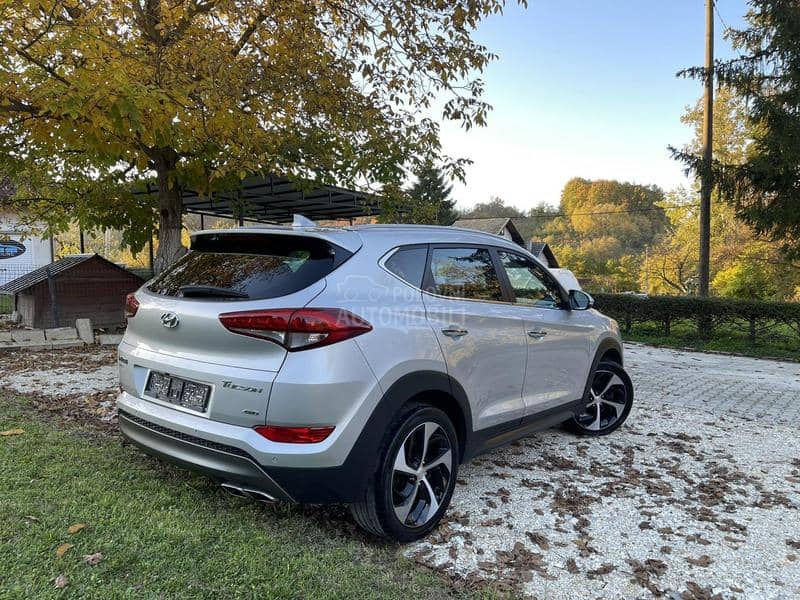 Hyundai Tucson 2.0 CRDI 4X4