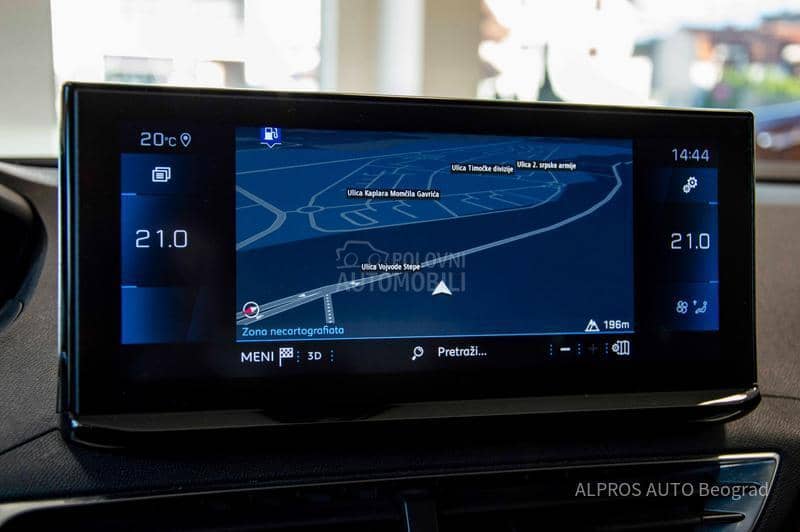 Peugeot 3008 1.5HDI/AUT