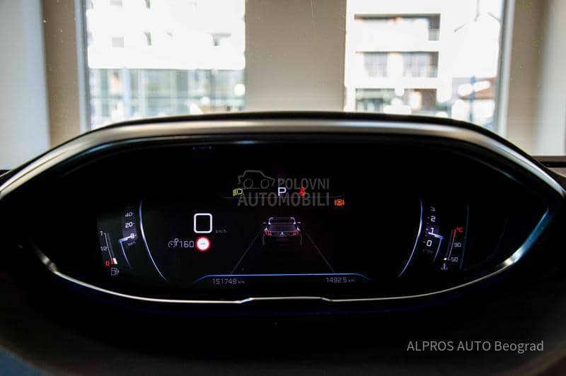 Peugeot 3008 1.5HDI/AUT