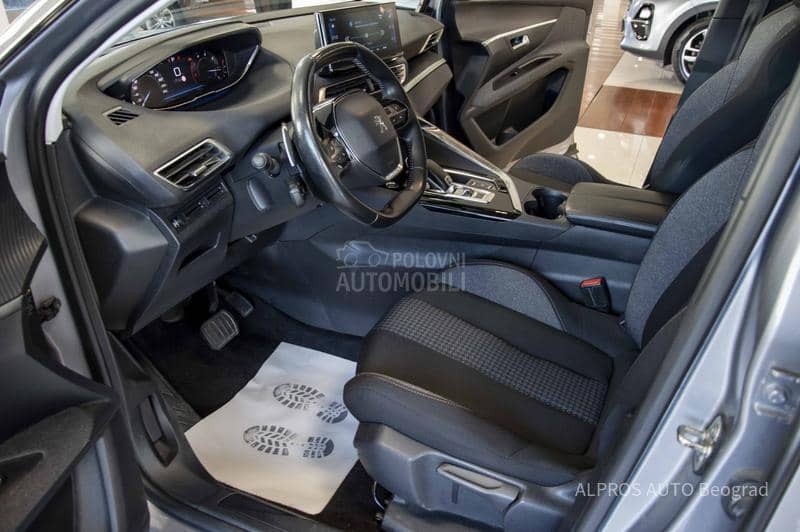 Peugeot 3008 1.5HDI/AUT