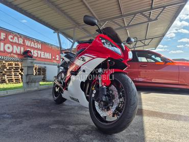 Yamaha R6