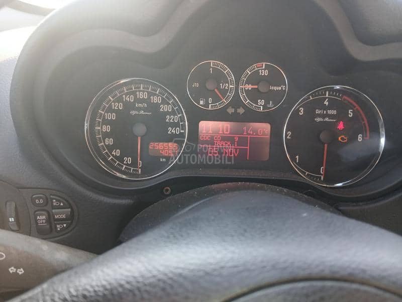 Alfa Romeo 147 1,9 jtd