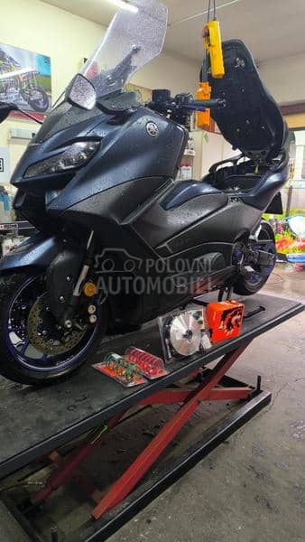 Yamaha Tmax 560 malossi