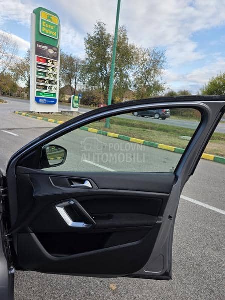 Peugeot 308 1,6-SWIS.KAO.NOV