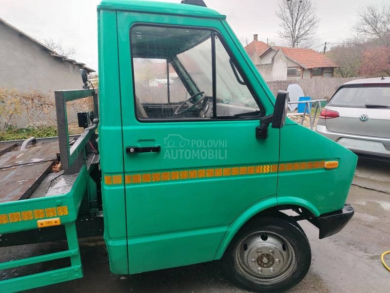Iveco 40 IVEKO. 2.5TURBO