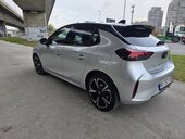 Opel Corsa F 1.2 AT8 ULTIMATE