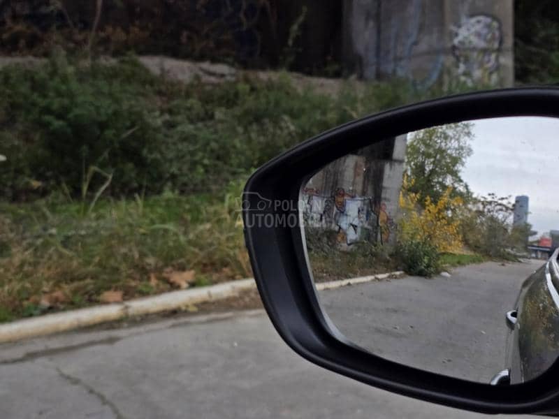 Opel Corsa F 1.2 AT8 ULTIMATE