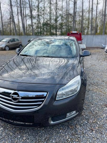 Opel Insignia 