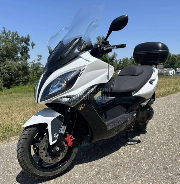 Kymco Xciting R300i