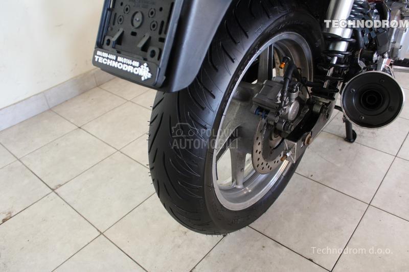 Honda CB 750 SEVEN FIFTY