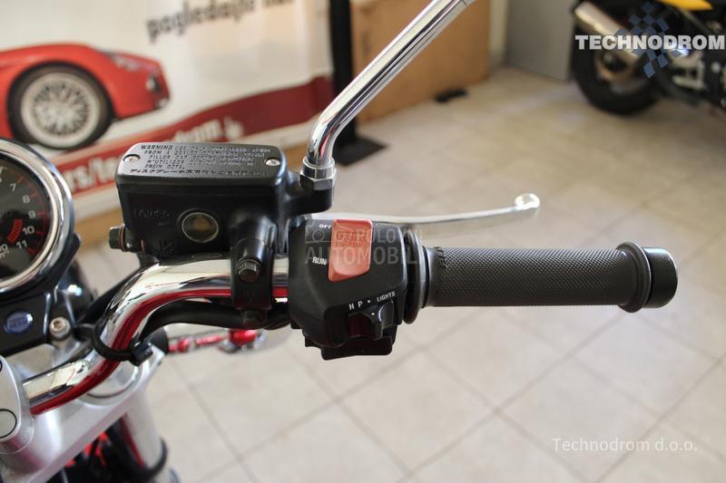 Honda CB 750 SEVEN FIFTY