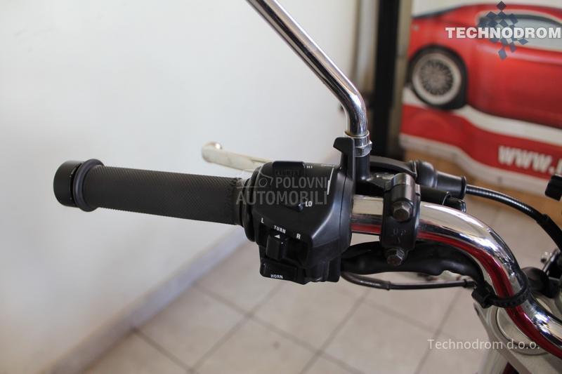 Honda CB 750 SEVEN FIFTY