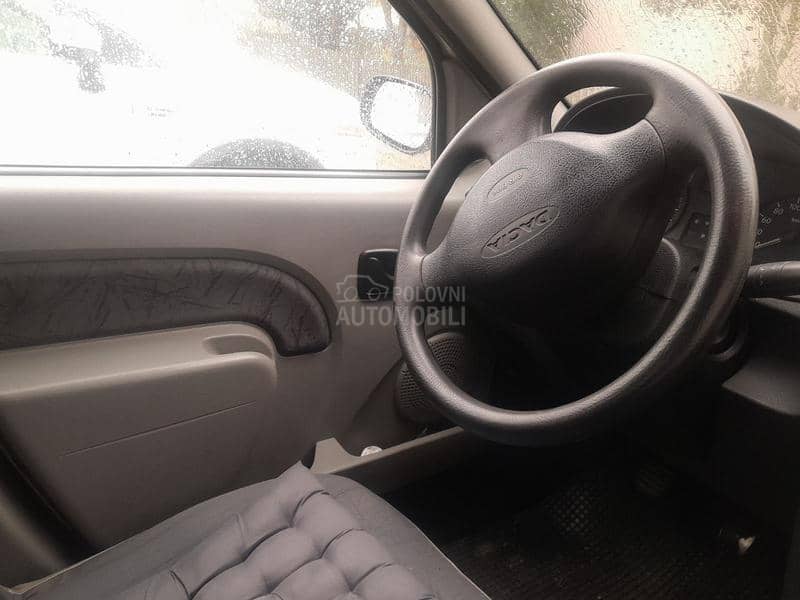 Dacia Logan 
