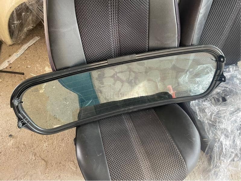 zadnja šoferka kabrio