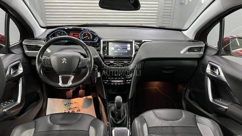 Peugeot 2008 A L L U R E 1/1