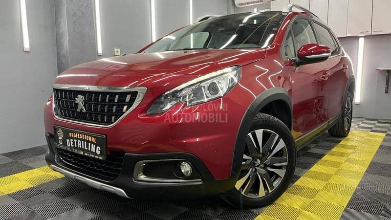 Peugeot 2008 A L L U R E 1/1
