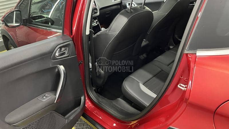 Peugeot 2008 A L L U R E 1/1