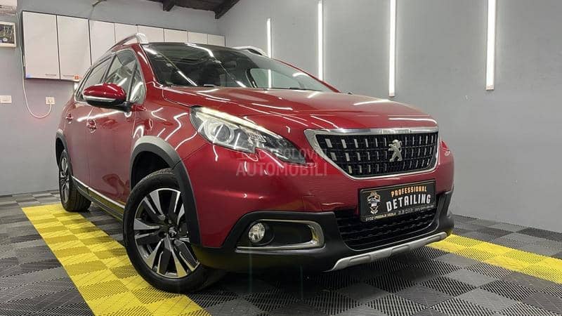 Peugeot 2008 A L L U R E 1/1