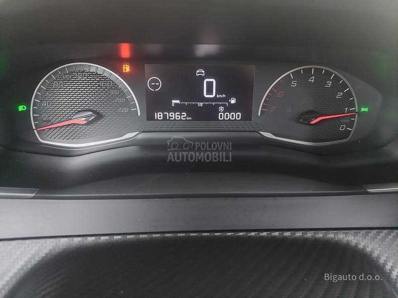 Peugeot 208 1.5 BLUEHDI