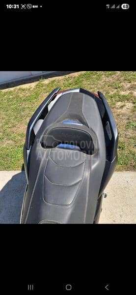 Yamaha X MAX 400 iron max