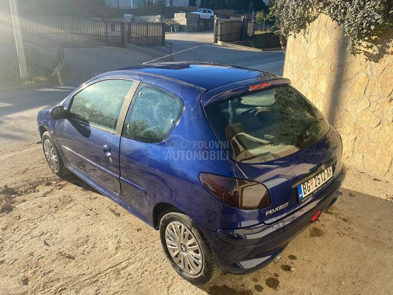 Peugeot 206 