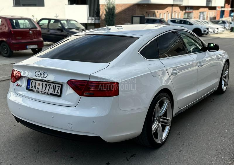 Audi A5 2.0D 3xS-LINE