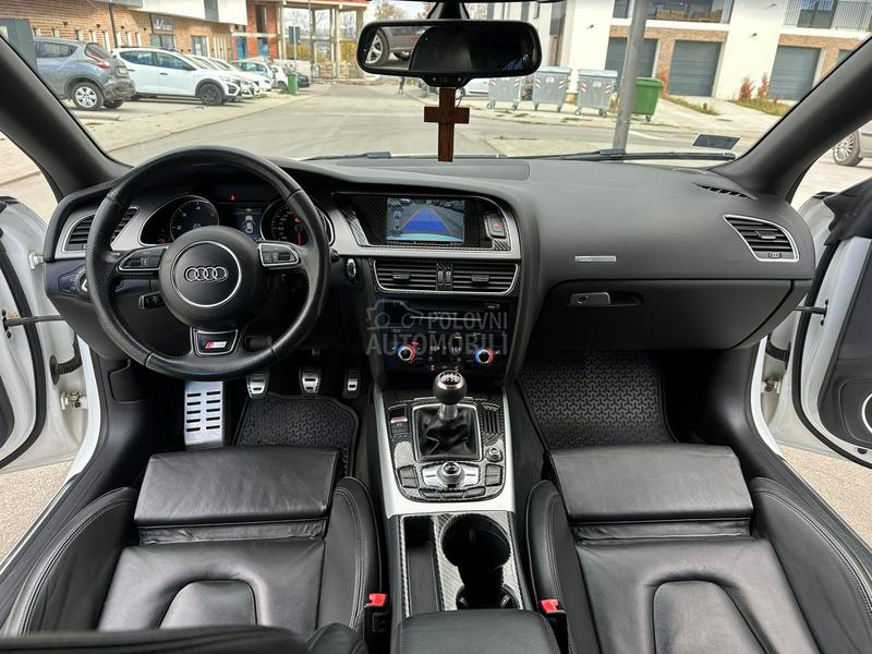 Audi A5 2.0D 3xS-LINE