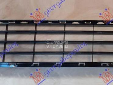 CENTRALNA RESETKA (R-LINE) za Volkswagen Golf 7 od 2013. do 2016. god.