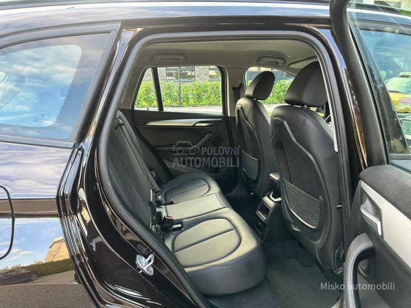 BMW X1 2.0 D Led Nav