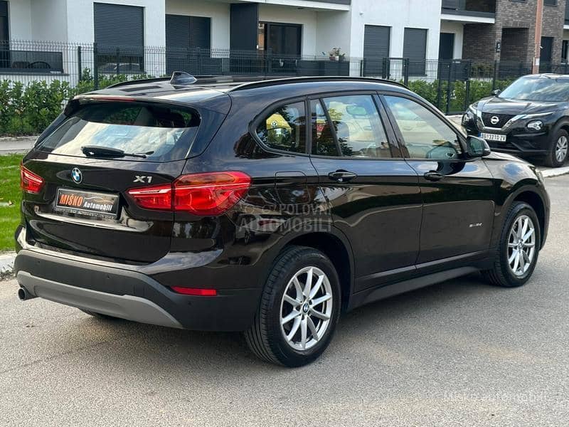 BMW X1 2.0 D Led Nav
