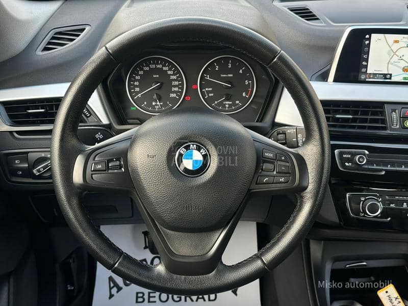 BMW X1 2.0 D Led Nav