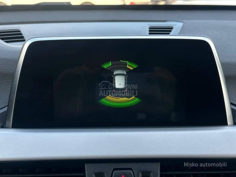BMW X1 2.0 D Led Nav