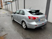 Mitsubishi Lancer Sportback 1.8 CVT