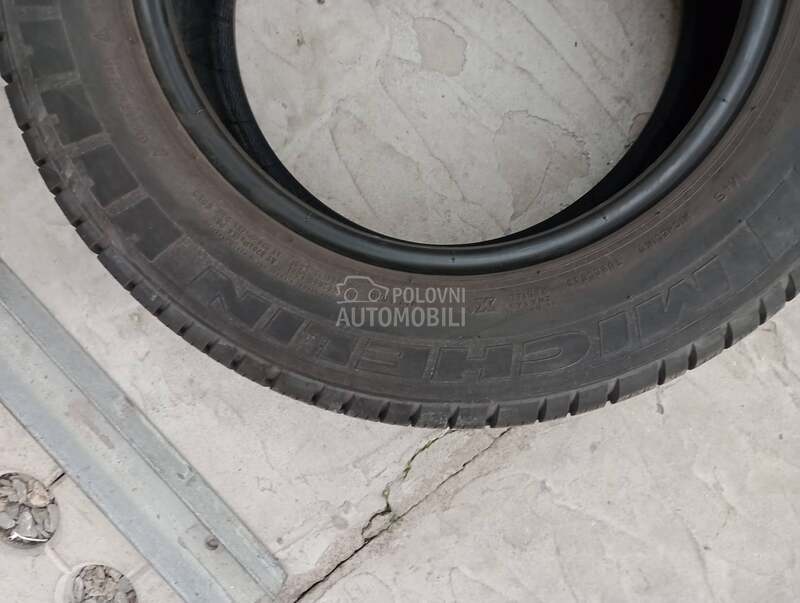 Michelin 215/65 R16 Letnja